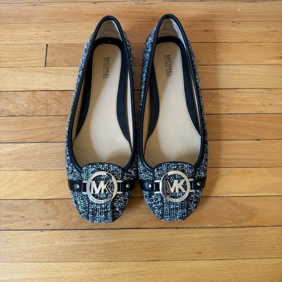 Michael Kors Fulton Moccasins Black and White Tweed Women's Flats Sz 9 EUC - Picture 2 of 6